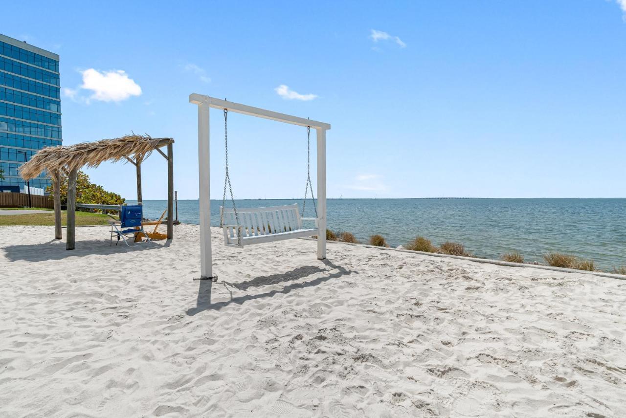 Wake Up To Ocean Views From Your Private Balcony Tampa Zewnętrze zdjęcie